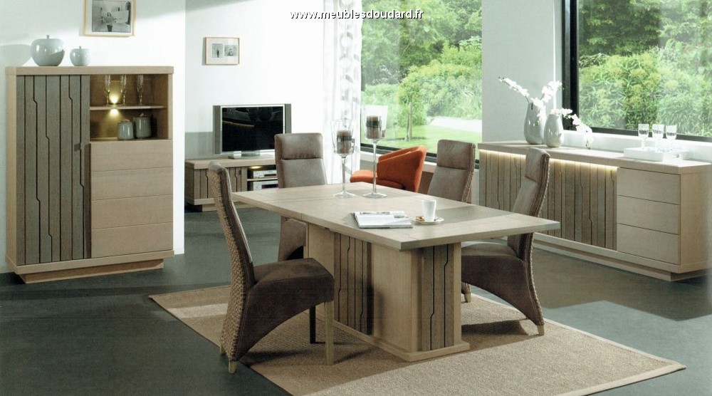 Salle à manger contemporaine en chêne massif et céramique, salle à