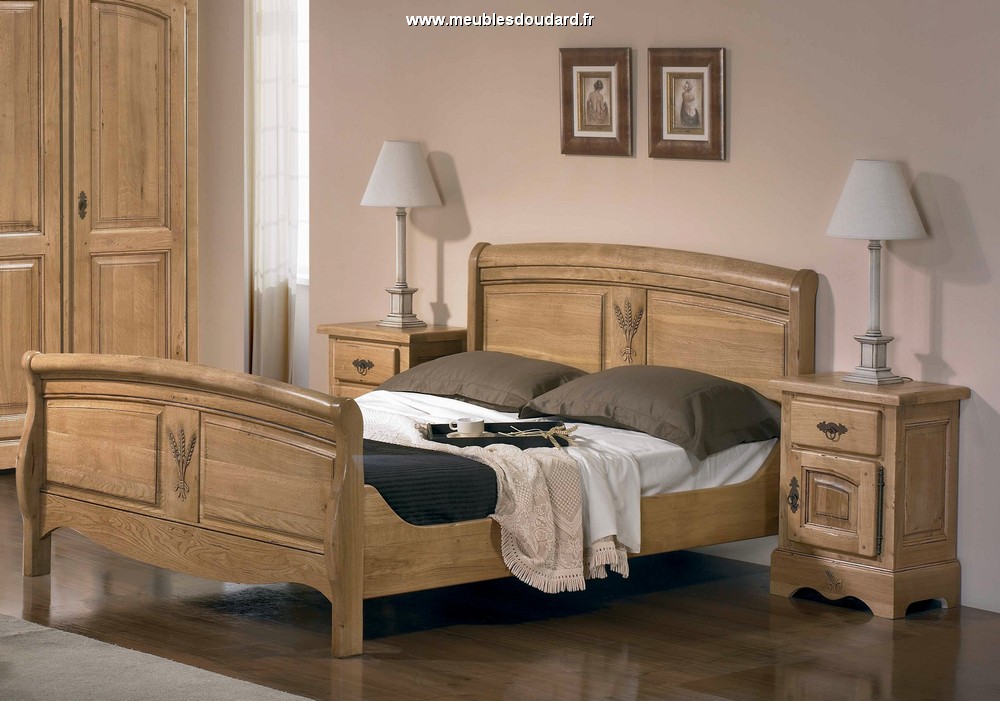 Chambre en bois massif à coucher en chêne