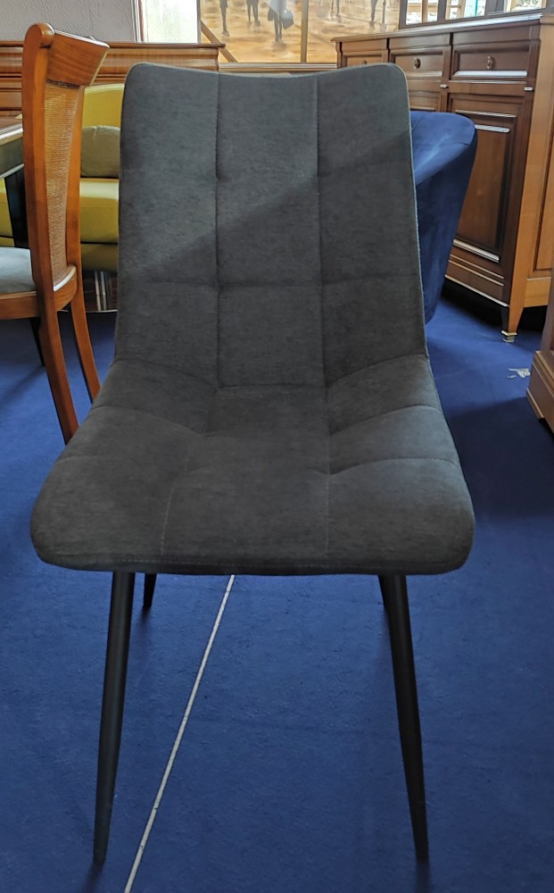 Chaise Angèle en tissu