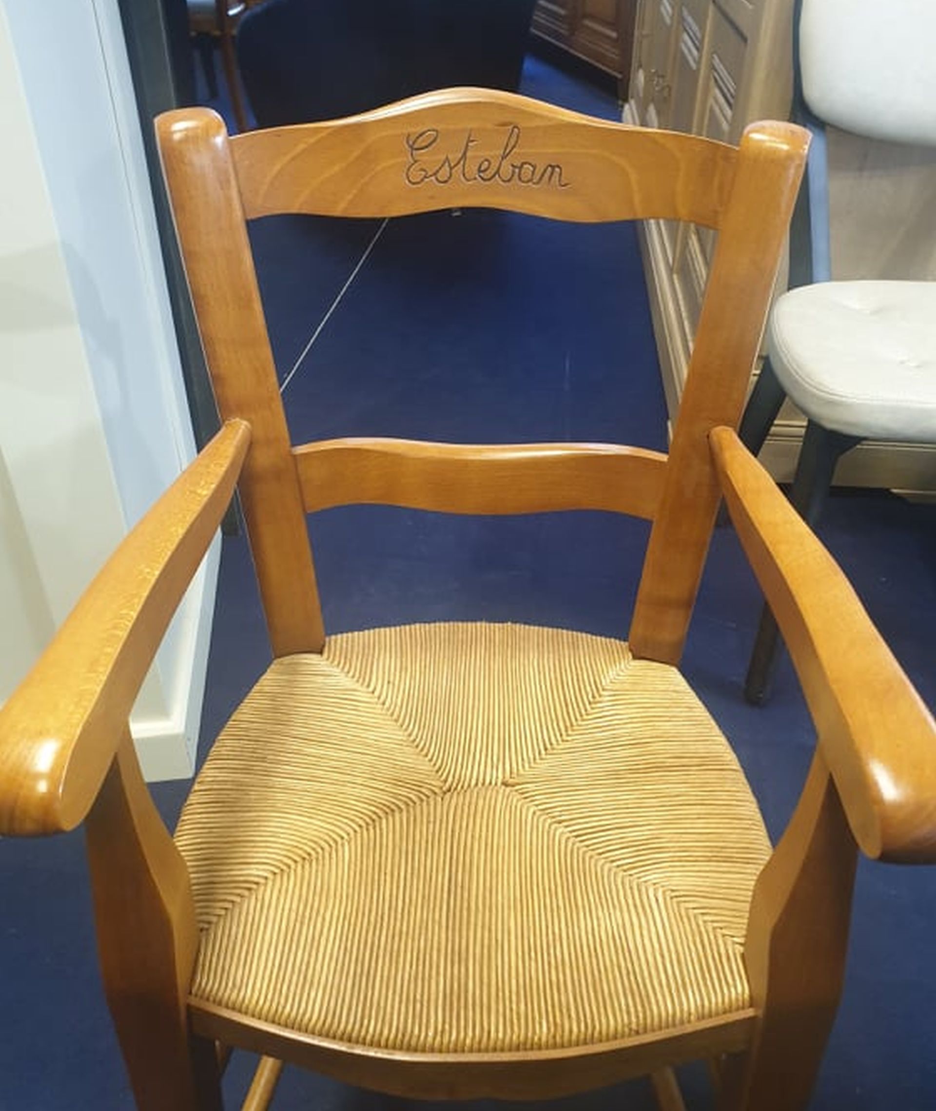 Table à manger et chaise en bois massif pour bébé